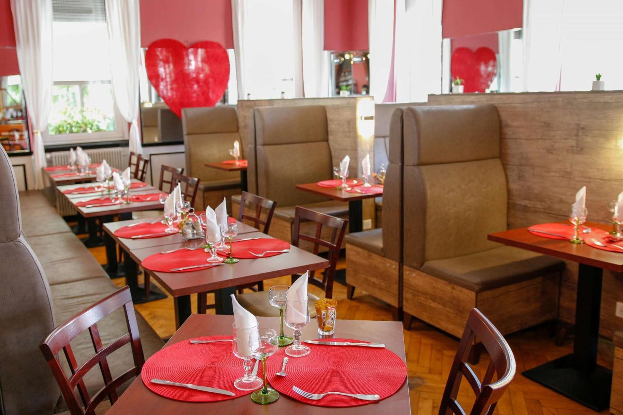 Brit Hotel Grand Hotel Munster Esterno foto